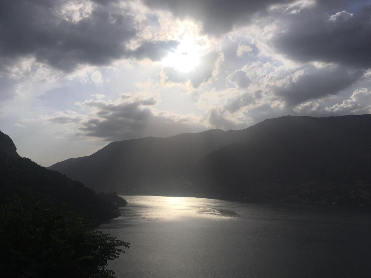 Top Lake View Faggeto Lario Luaran gambar